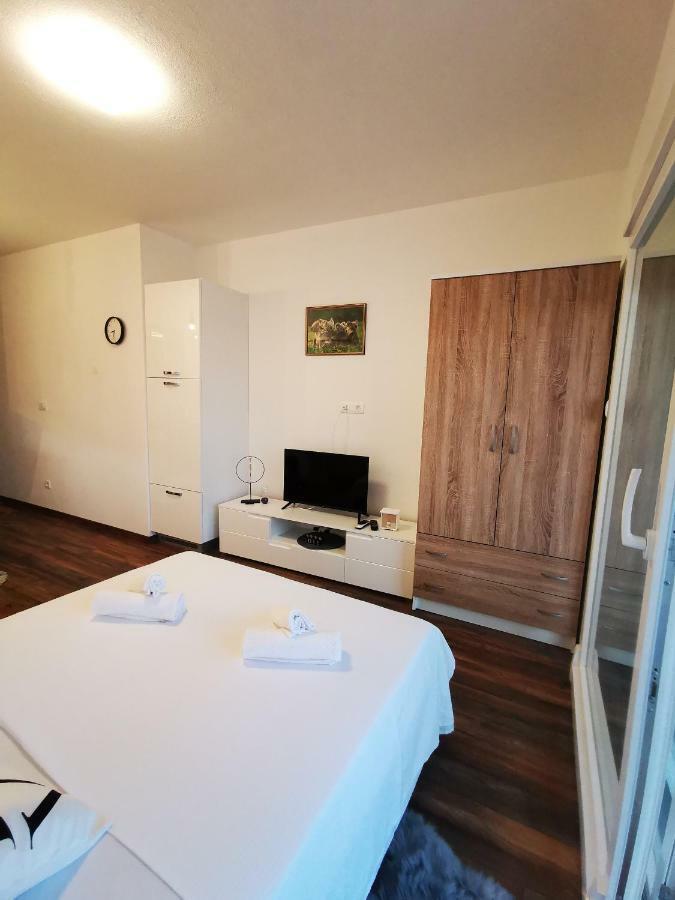 Charming Studio - Apartment Μακάρσκα Εξωτερικό φωτογραφία